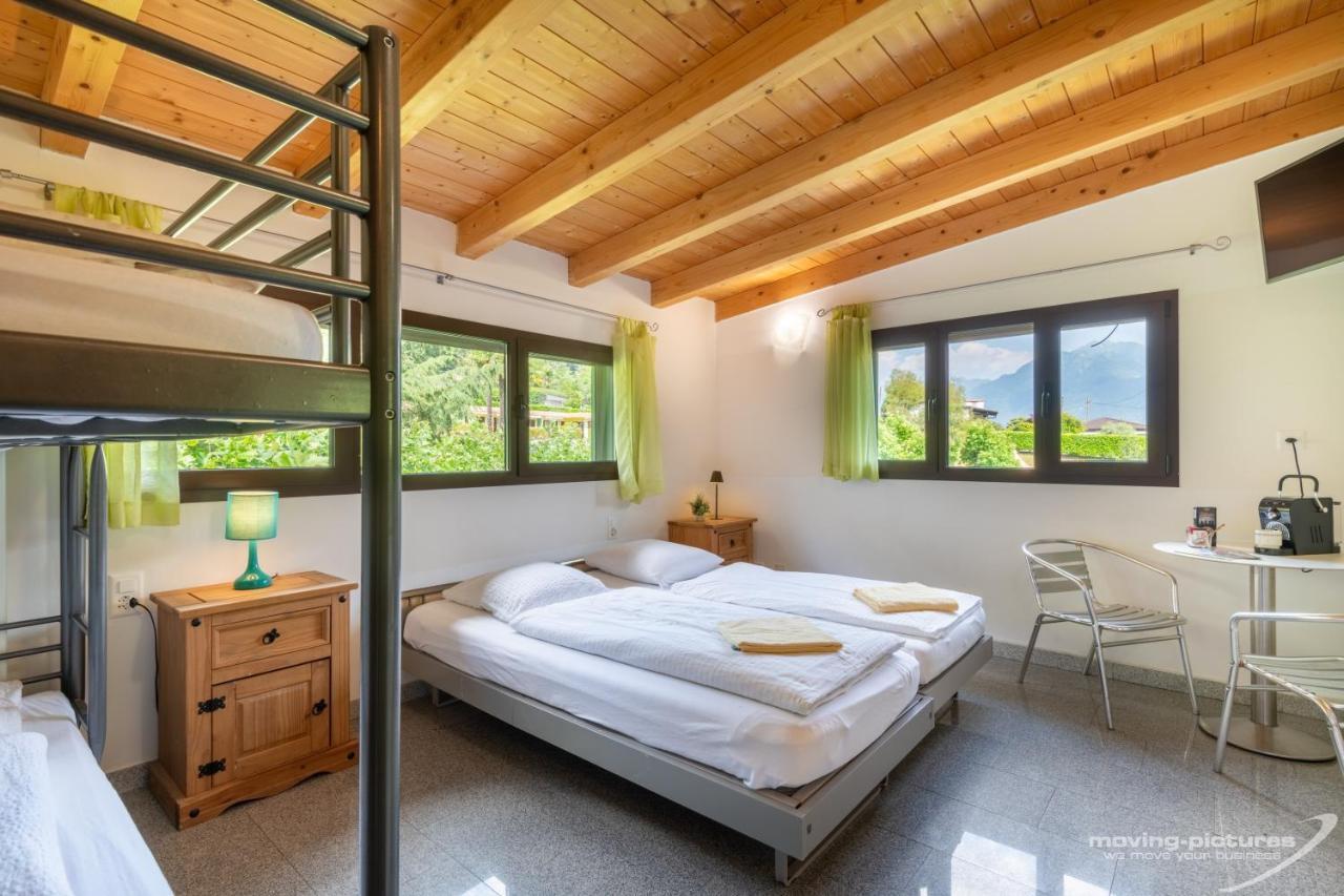 Bamboohouse Motel Riazzino Extérieur photo
