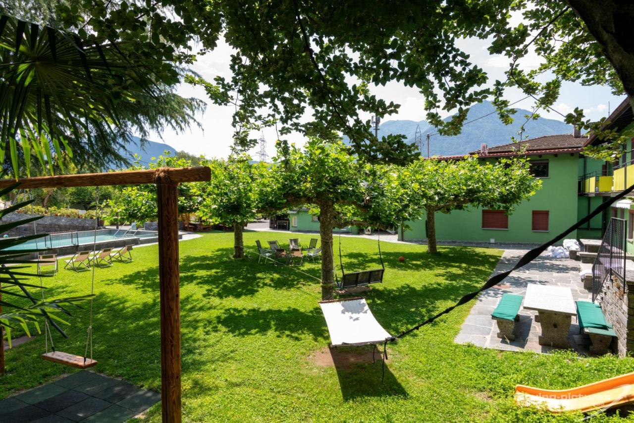 Bamboohouse Motel Riazzino Extérieur photo
