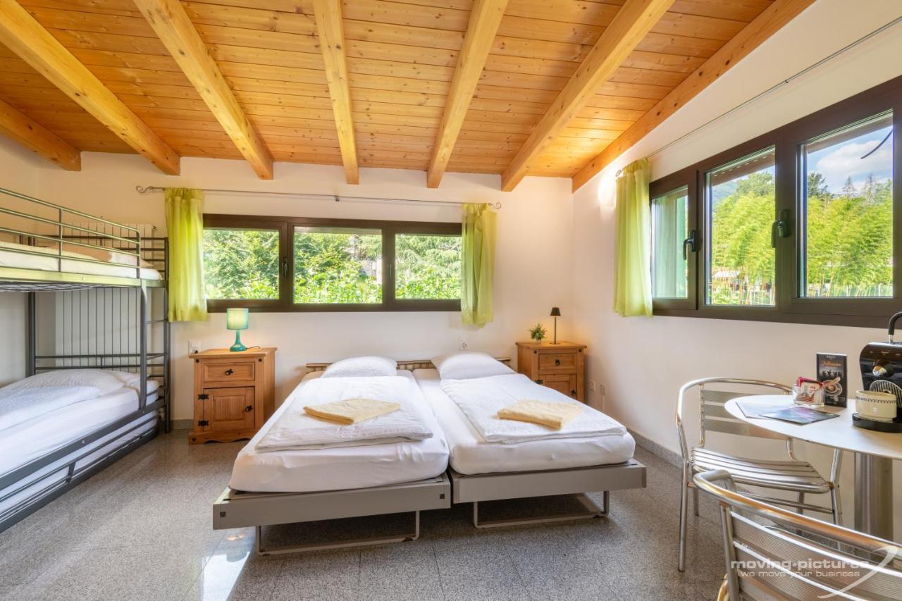 Bamboohouse Motel Riazzino Extérieur photo